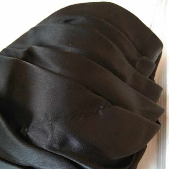 PROM/FORMAL💞💎 - Picture 4 of 8